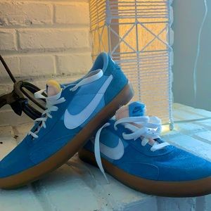 Heritage Vulc Nike SB shoes